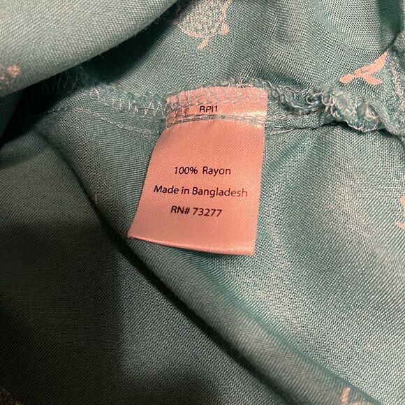 Sonoma teal tank. Medium. White turtle print - Picture 6 of 6